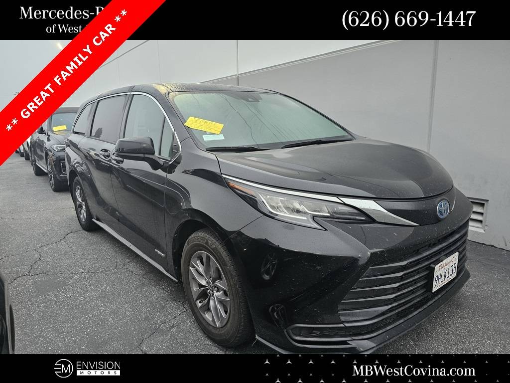 2021 Toyota Sienna LE — Minivan — 92,550 mi — West Covina, CA