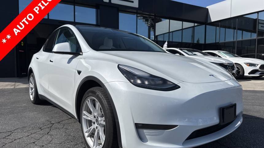 2023 Tesla Model Y Long Range — SUV — 22,995 mi — West Covina, CA