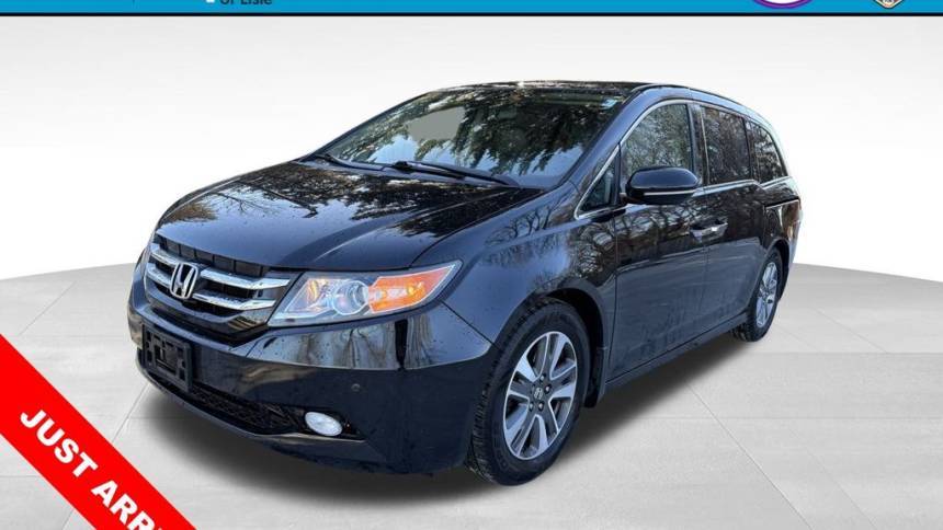 2017 Honda Odyssey Touring — Minivan — 100,676 mi — Lisle, IL