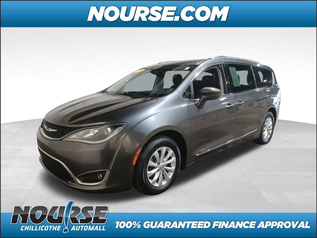 2017 Chrysler Pacifica Touring L — Minivan — 130,964 mi — Chillicothe, OH
