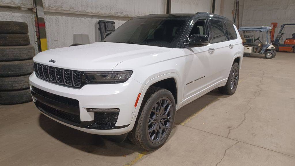 2023 Jeep Grand Cherokee Summit Reserve — SUV — 30,094 mi — Chillicothe, OH