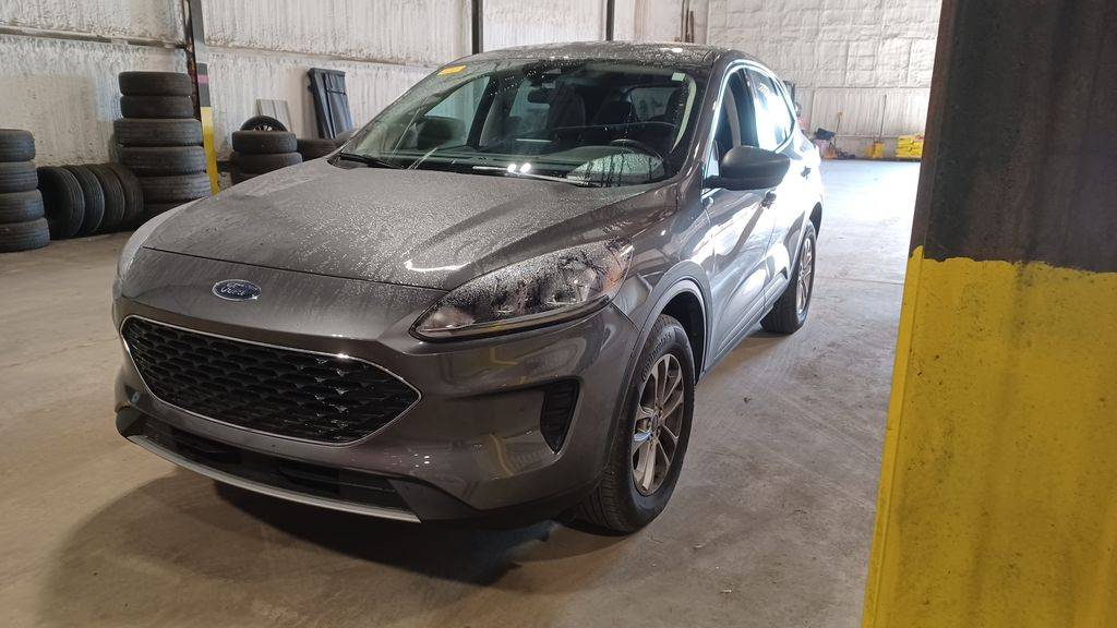 2022 Ford Escape SE — SUV — 27,655 mi — Chillicothe, OH
