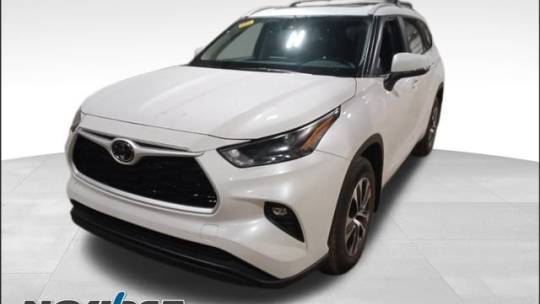 2024 Toyota Highlander XLE — SUV — 16,734 mi — Chillicothe, OH