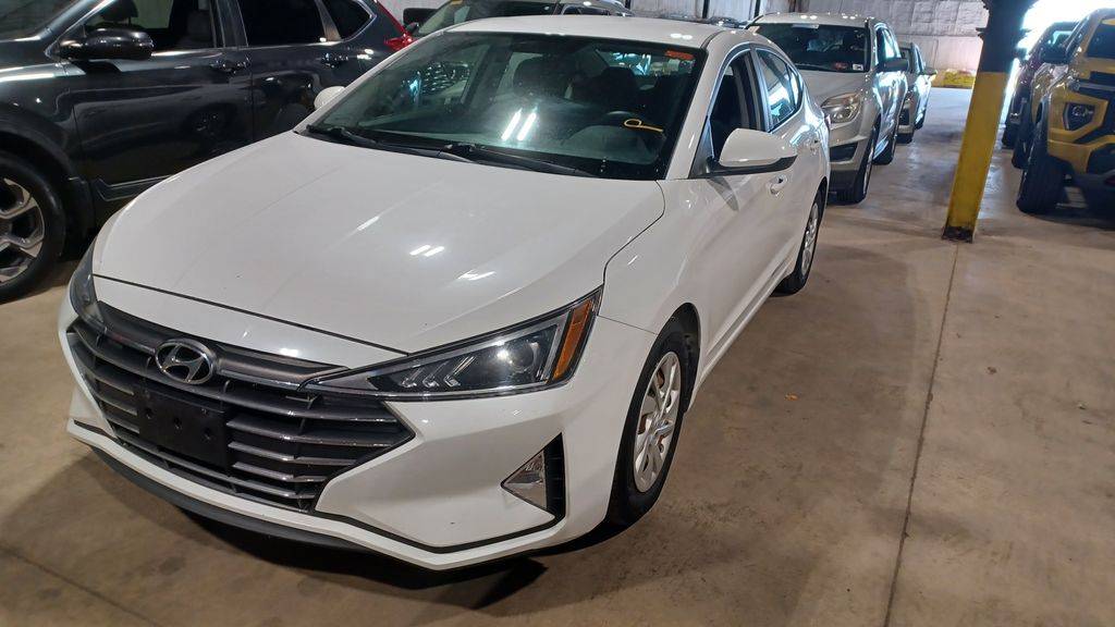 2019 Hyundai Elantra SE — Sedan — 75,126 mi — Chillicothe, OH