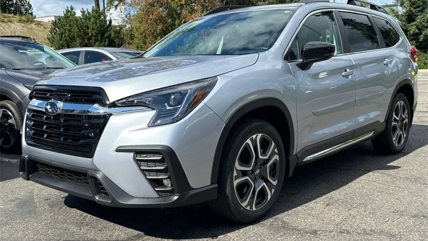 2024 Subaru Ascent Limited — SUV — 16,933 mi — Kirkland, WA