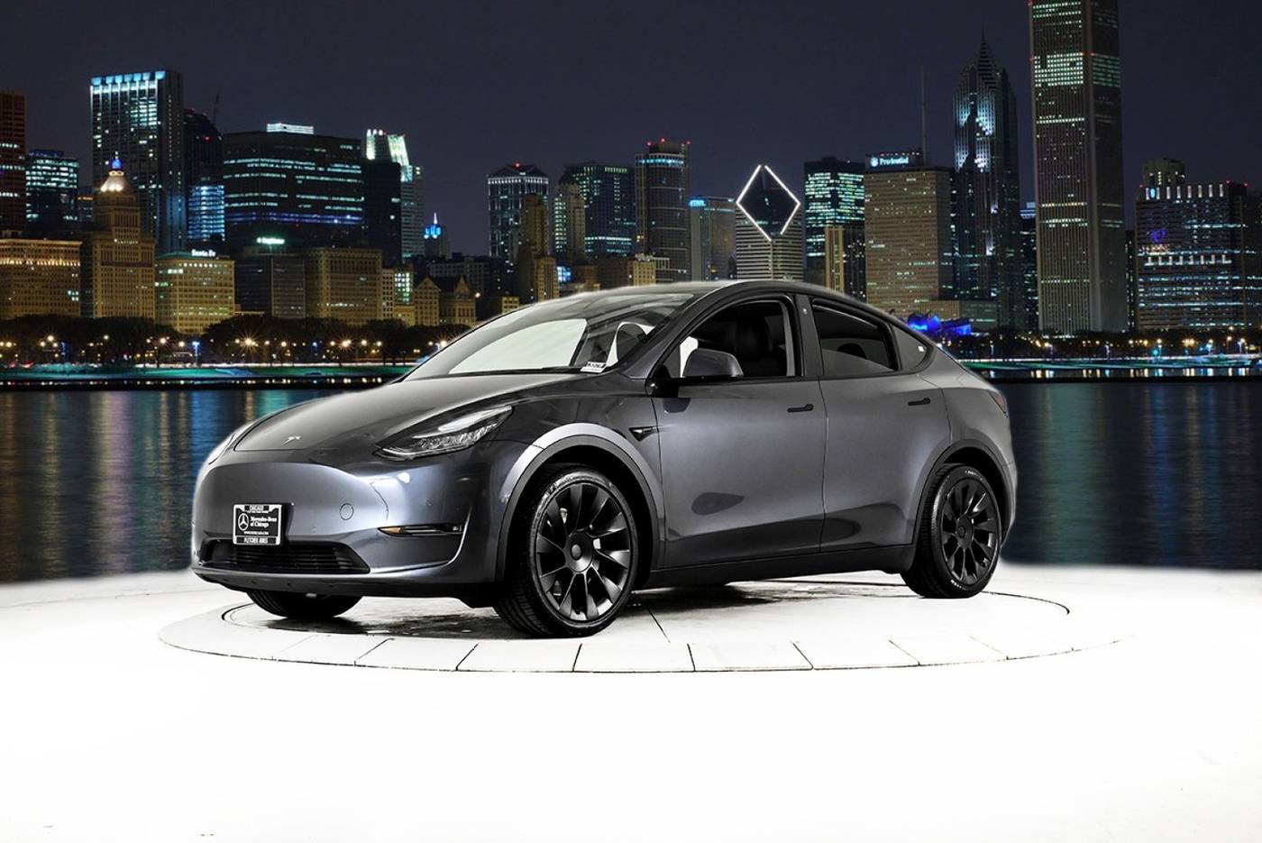 2021 Tesla Model Y Long Range — SUV — 26,265 mi — Chicago, IL