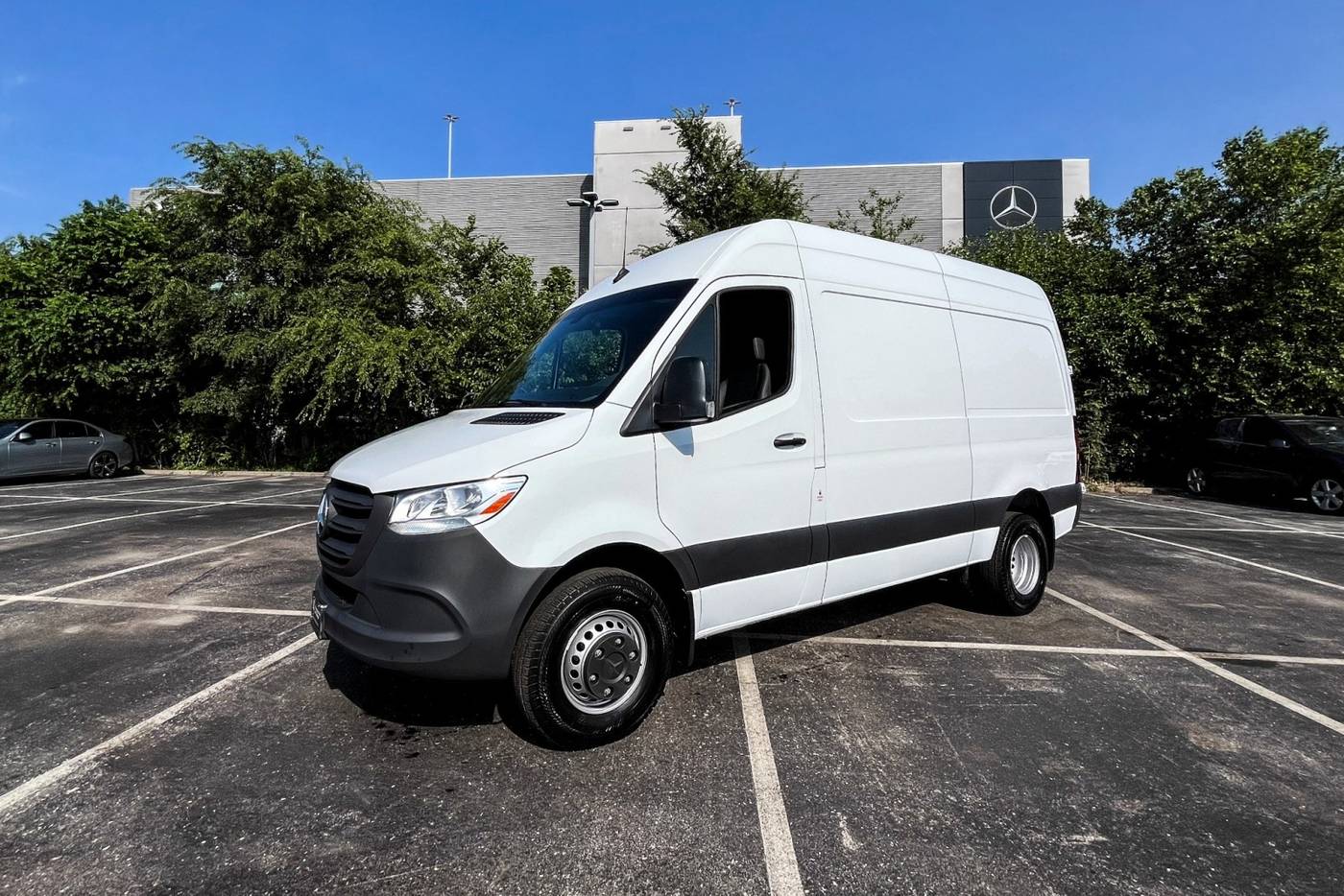 2024 Mercedes-Benz Sprinter Cargo Van 3500 — Cargo Van — 5,982 mi — Chicago, IL