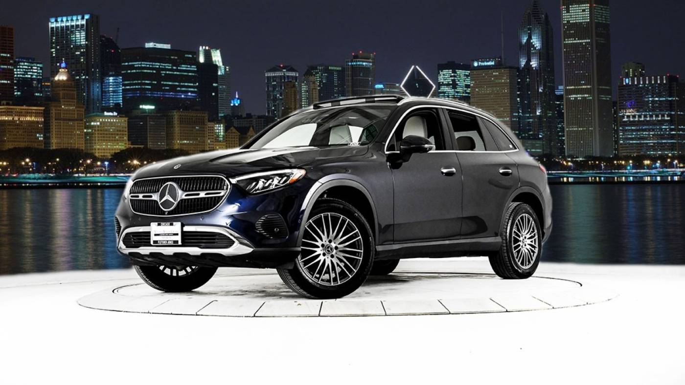 2024 Mercedes-Benz GLC GLC 300 — SUV — 15,880 mi — Chicago, IL