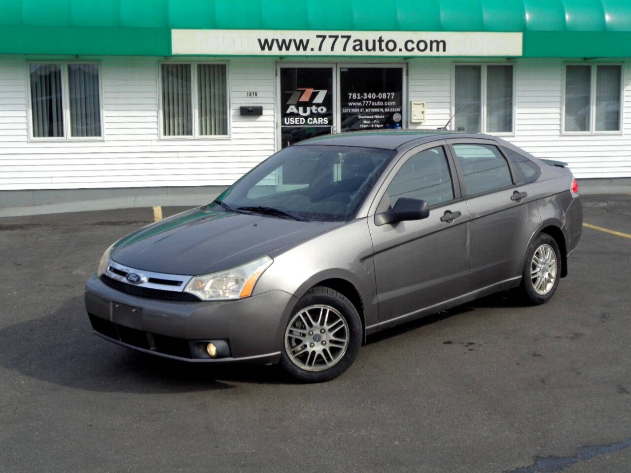 2011 Ford Focus SE — Sedan — 32,599 mi — South Weymouth, MA