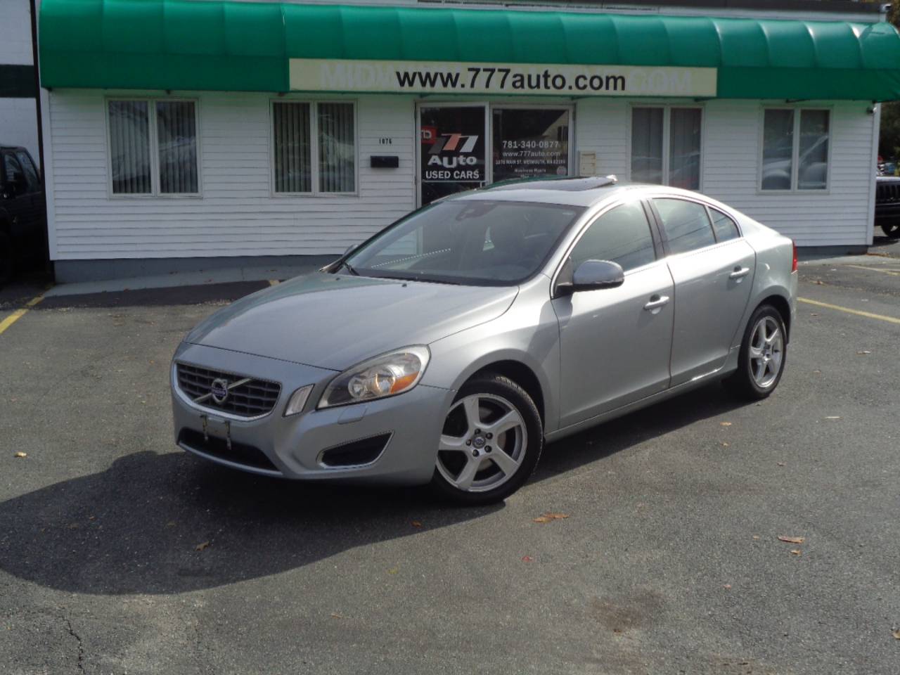 2013 Volvo S60 T5 — Sedan — 124,477 mi — South Weymouth, MA