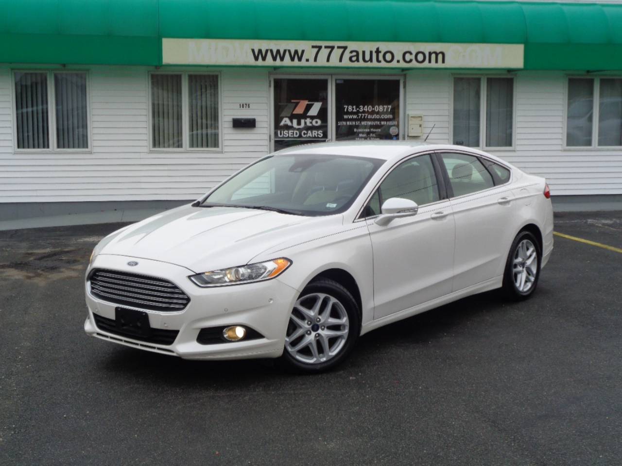 2014 Ford Fusion SE