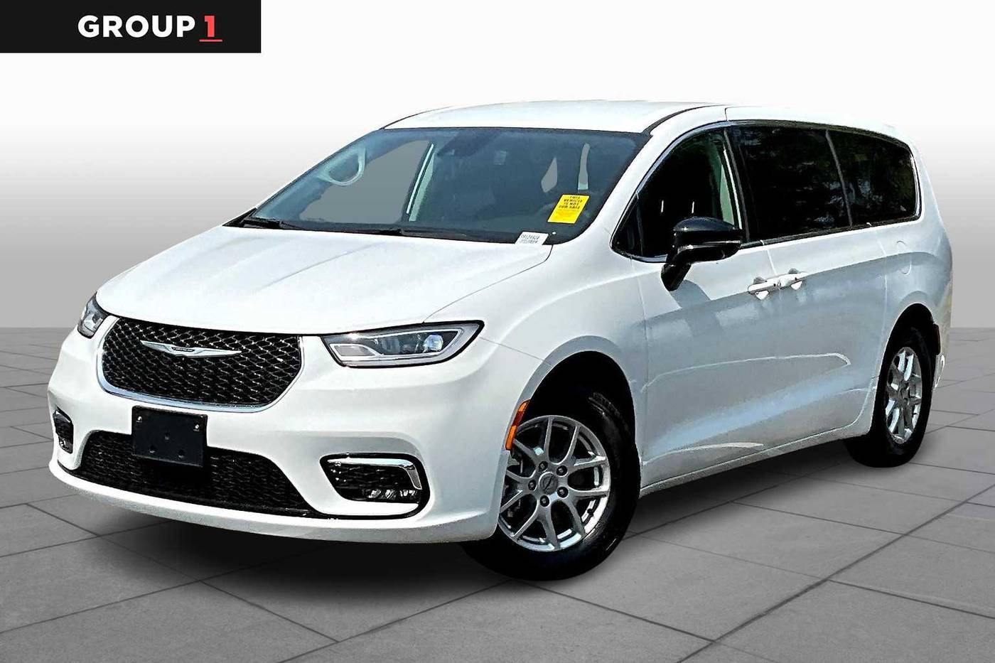 2024 Chrysler Pacifica Touring L — Minivan — 20,623 mi — Kennesaw, GA
