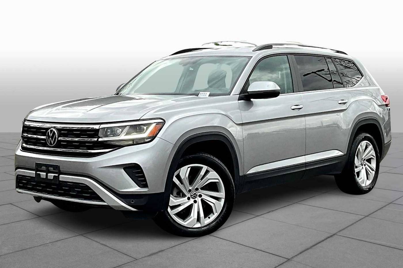 2022 Volkswagen Atlas SE with Technology — SUV — 49,221 mi — Kennesaw, GA