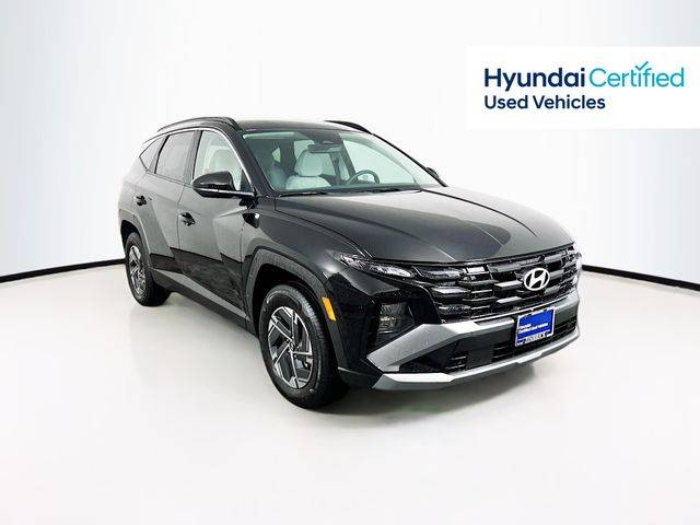 2025 Hyundai Tucson Hybrid Blue — SUV — 7,679 mi — Madison, WI