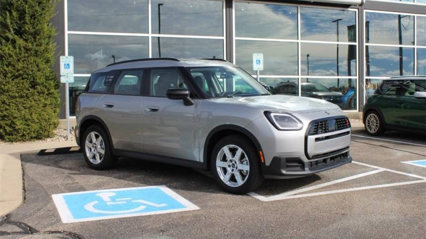 2025 MINI Countryman S — SUV — 1,685 mi — Madison, WI