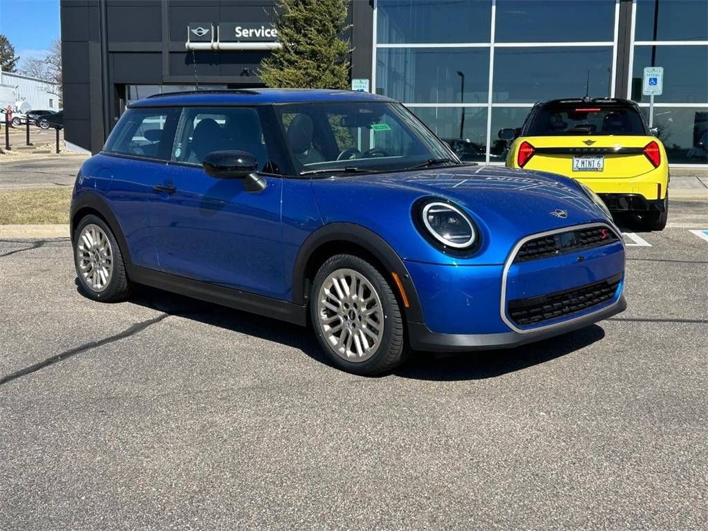 2025 MINI Hardtop Cooper S — Hatchback — 473 mi — Madison, WI