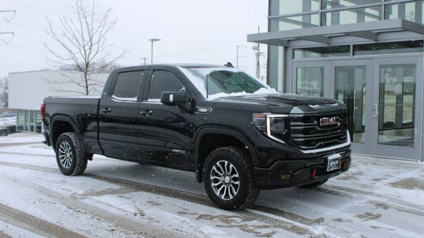 2022 GMC Sierra 1500 AT4 — Pickup Truck — 31,133 mi — Madison, WI