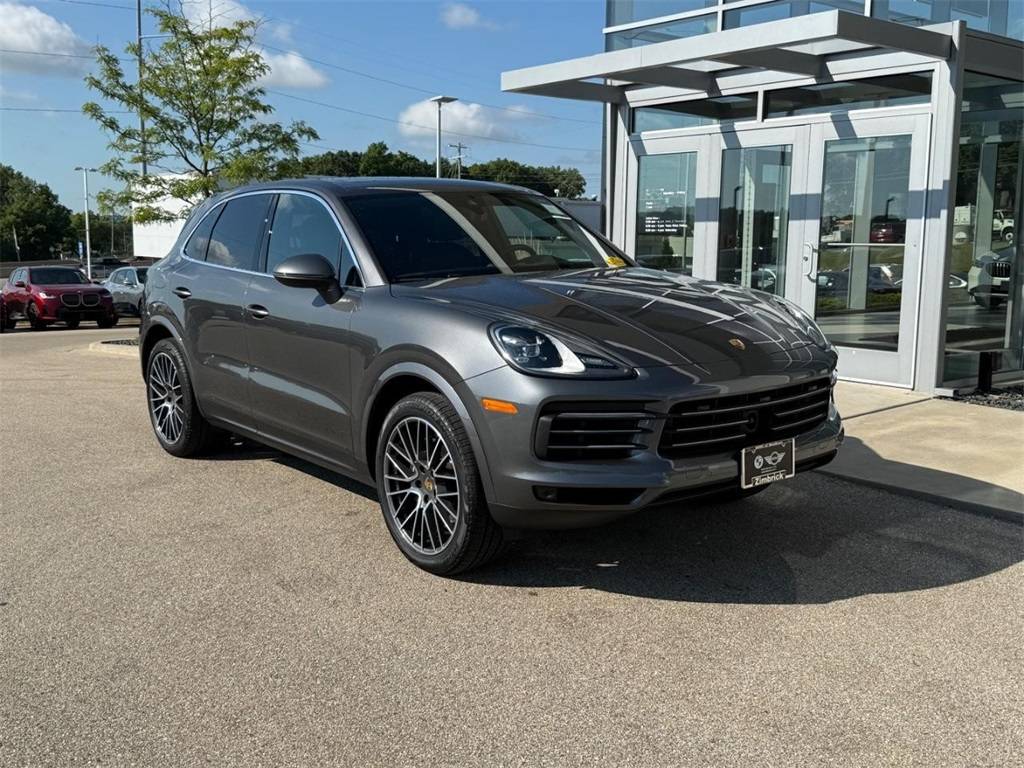 2020 Porsche Cayenne Standard — SUV — 25,832 mi — Madison, WI