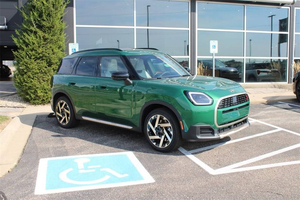 2025 MINI Countryman S — SUV — 3,768 mi — Madison, WI
