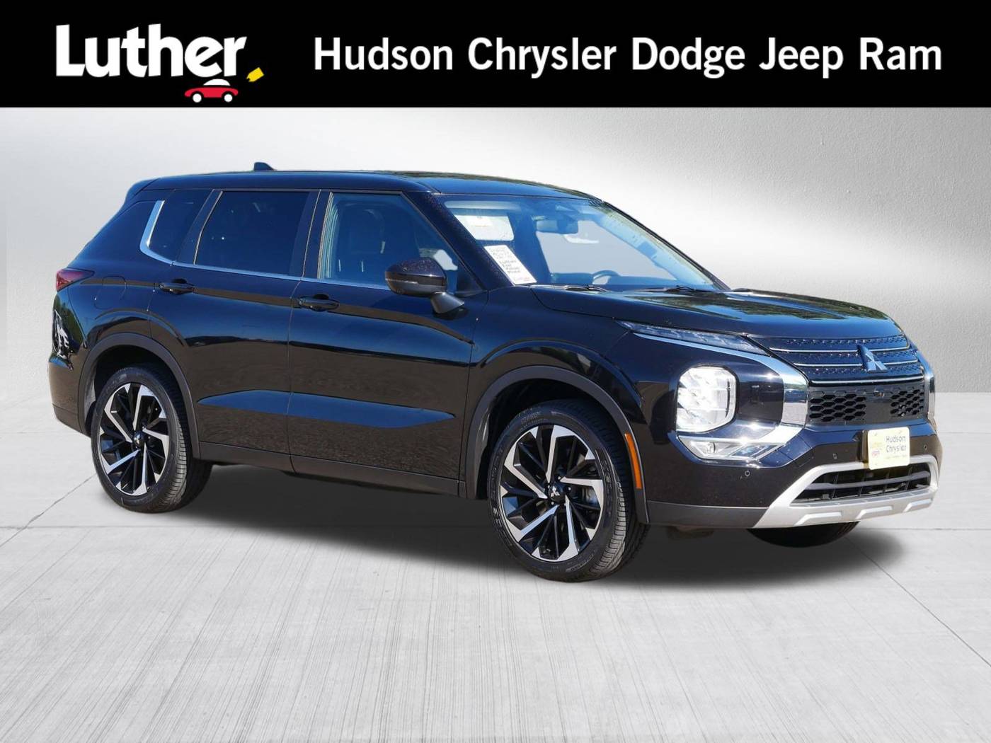 2024 Mitsubishi Outlander SE — SUV — 33,822 mi — Hudson, WI