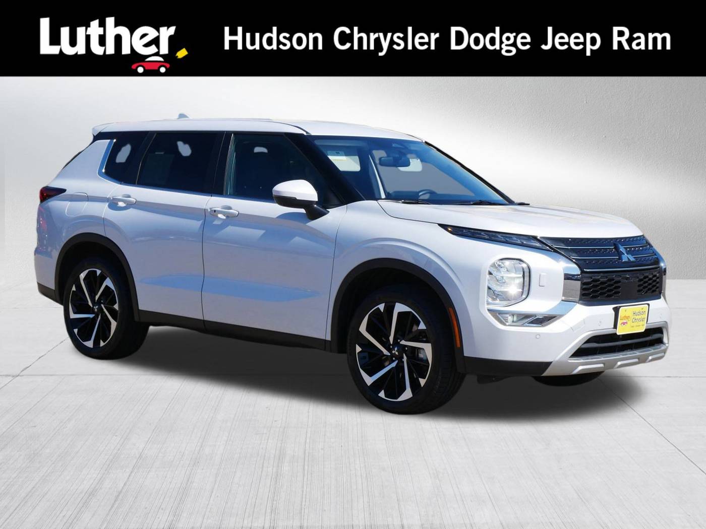2024 Mitsubishi Outlander SE — SUV — 35,380 mi — Hudson, WI