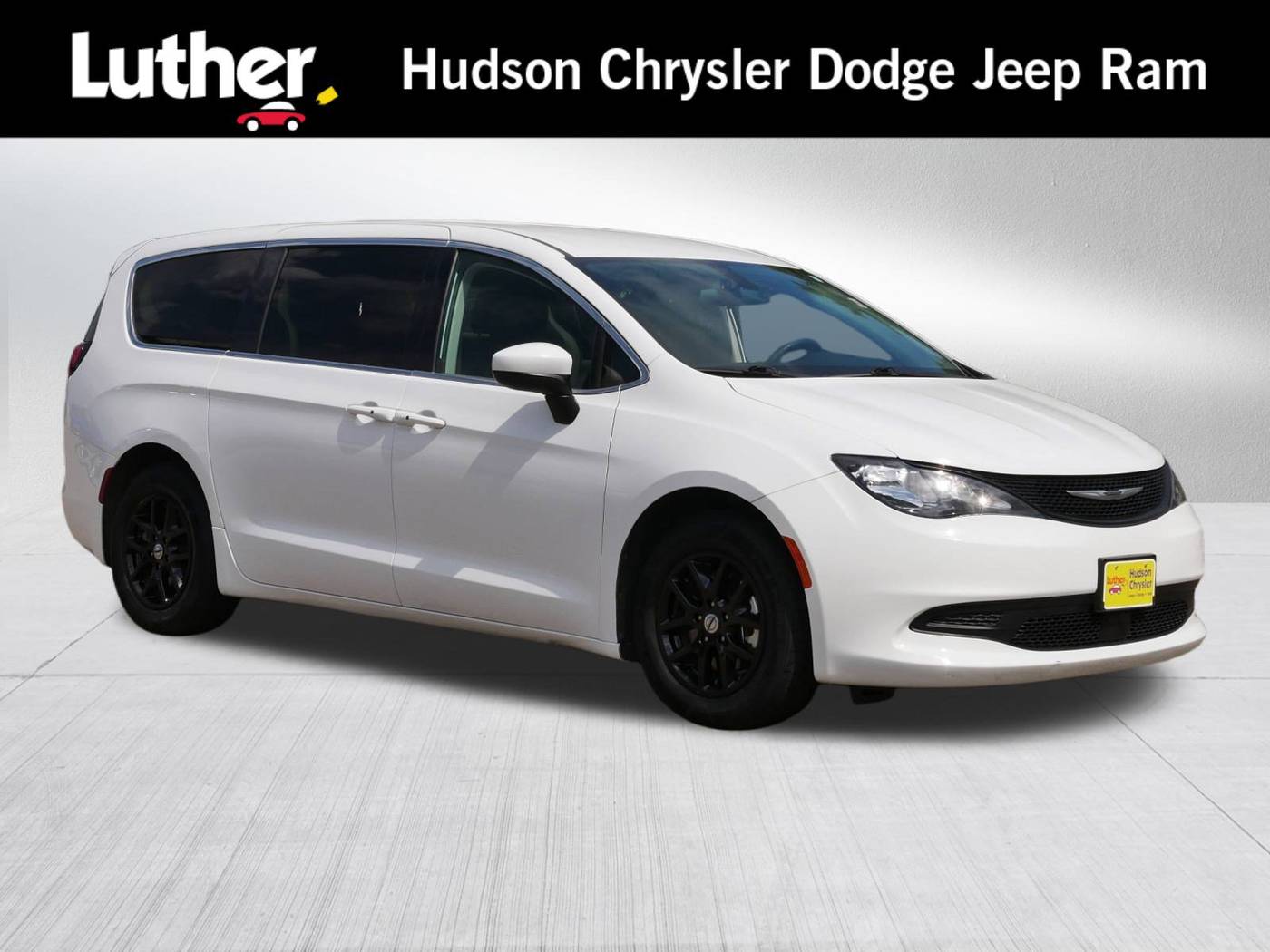 2022 Chrysler Voyager LX — Minivan — 68,111 mi — Hudson, WI