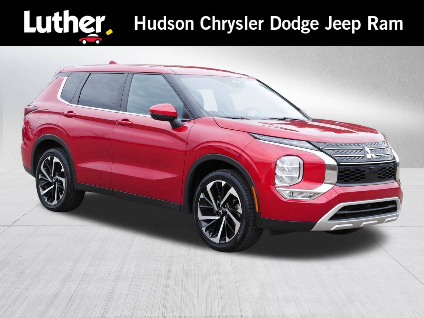2023 Mitsubishi Outlander SE — SUV — 53,005 mi — Hudson, WI
