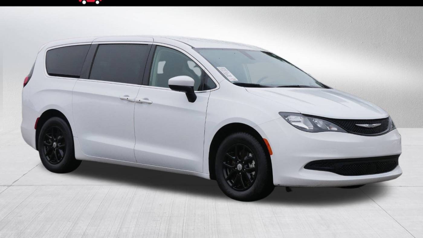 2022 Chrysler Voyager LX — Minivan — 62,270 mi — Hudson, WI