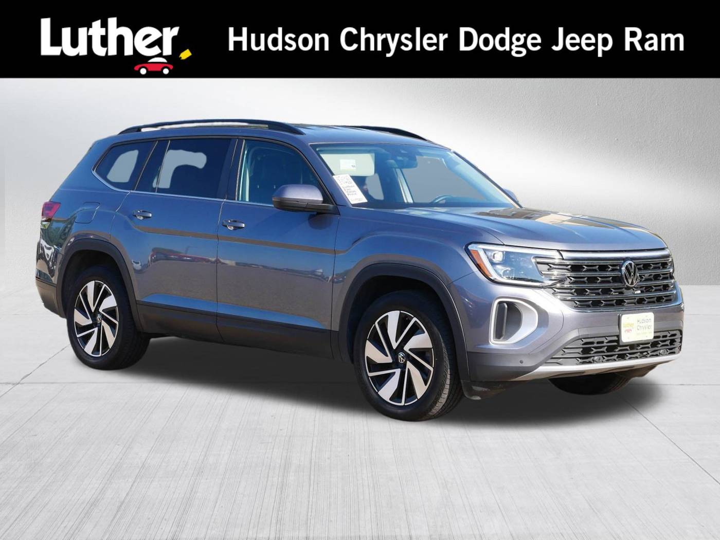 2025 Volkswagen Atlas SE with Technology — SUV — 33,956 mi — Hudson, WI