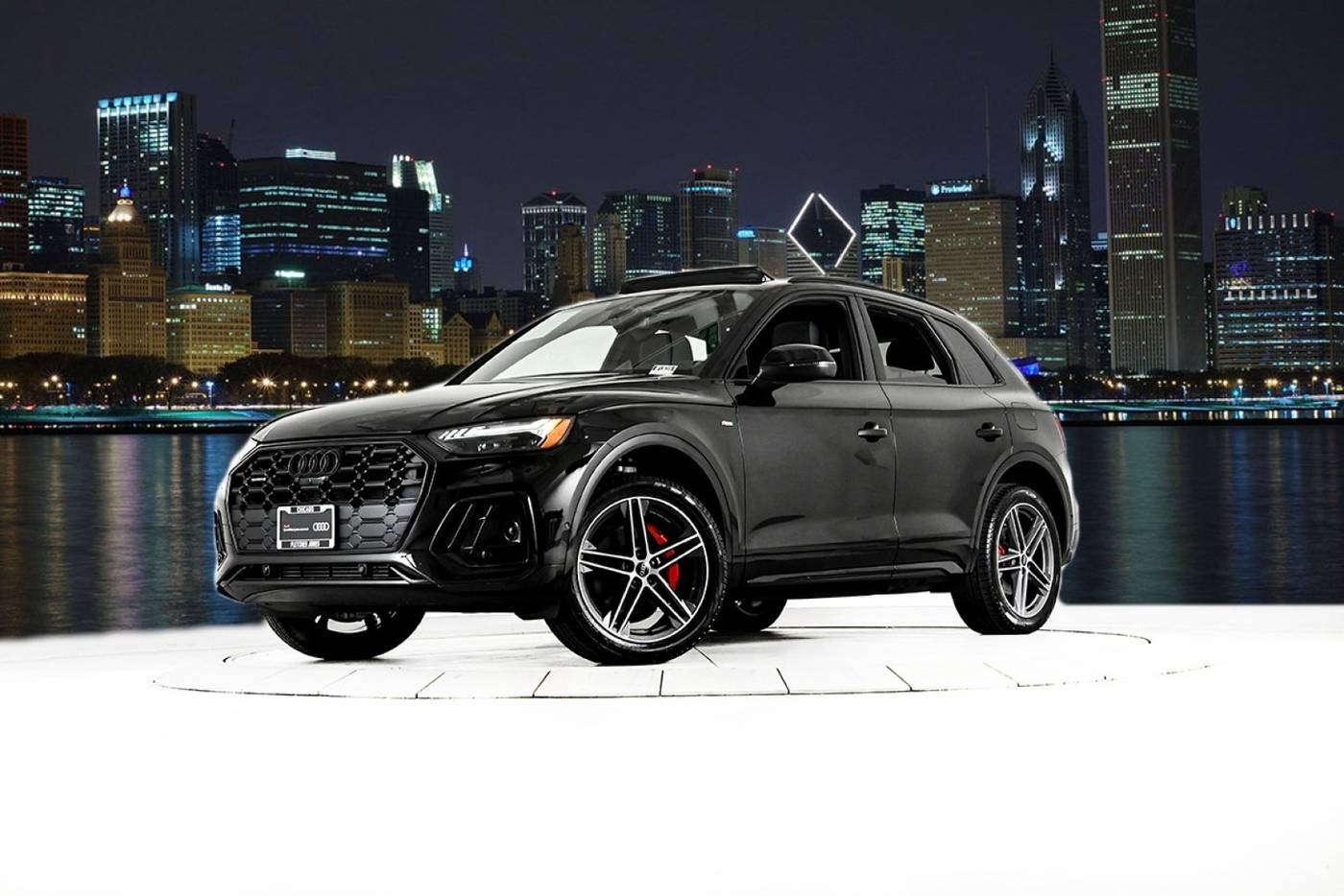 2024 Audi Q5 Plug-In Hybrid e Prestige — SUV — 10,008 mi — Chicago, IL