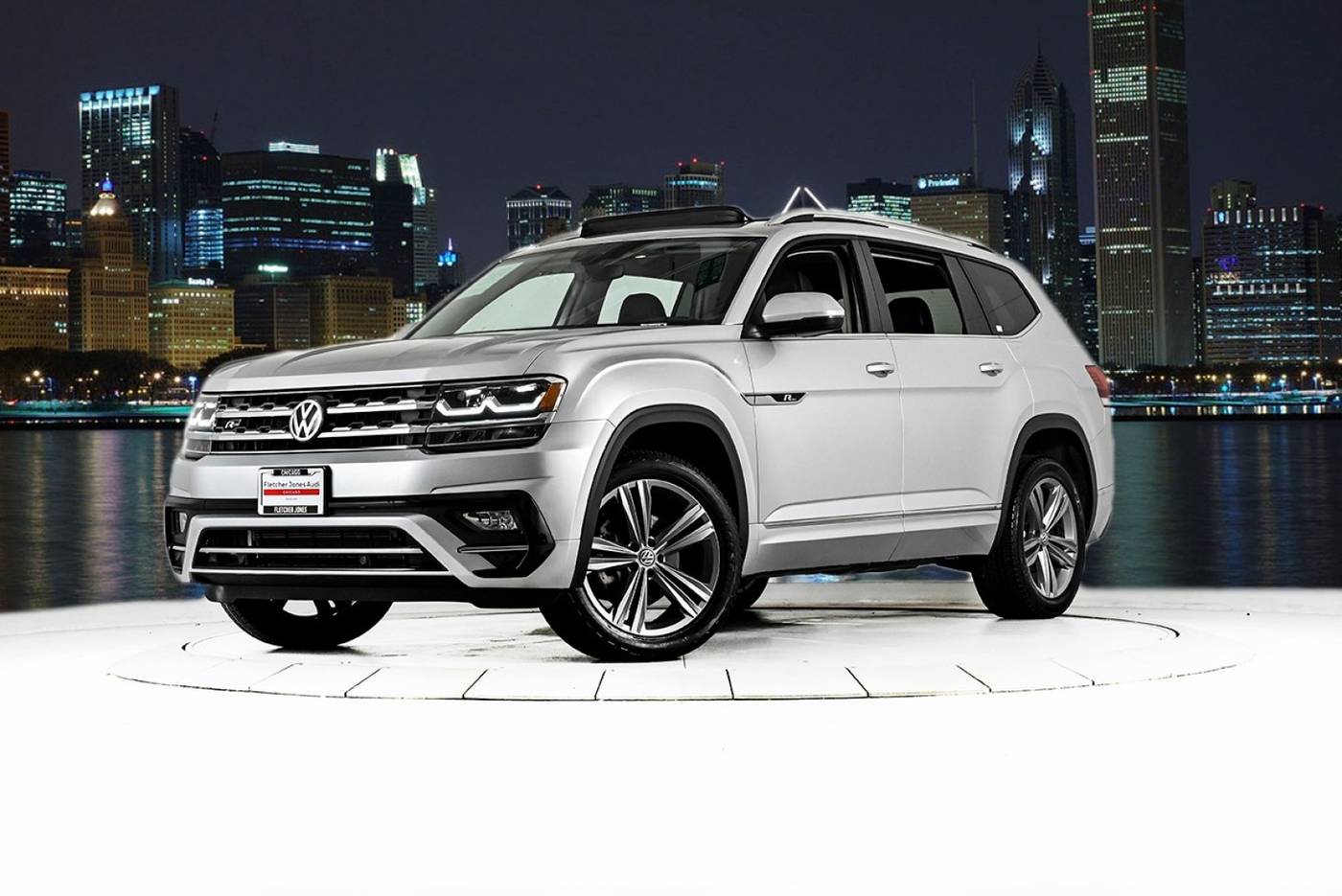 2018 Volkswagen Atlas SEL — SUV — 67,911 mi — Chicago, IL