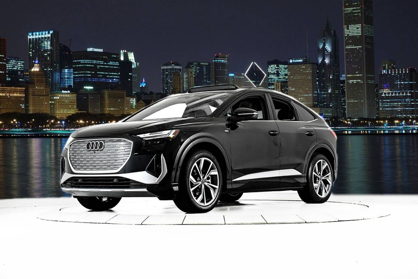 2024 Audi Q4 e-tron Prestige — SUV — 2,684 mi — Chicago, IL