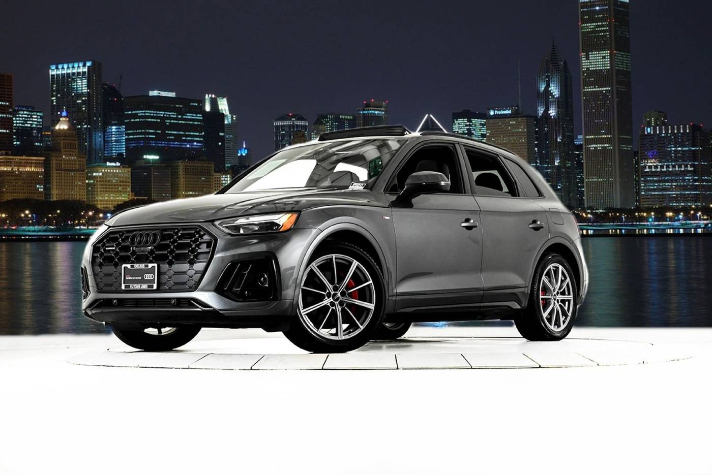 2025 Audi Q5 Plug-In Hybrid e Premium Plus — SUV — 8,679 mi — Chicago, IL