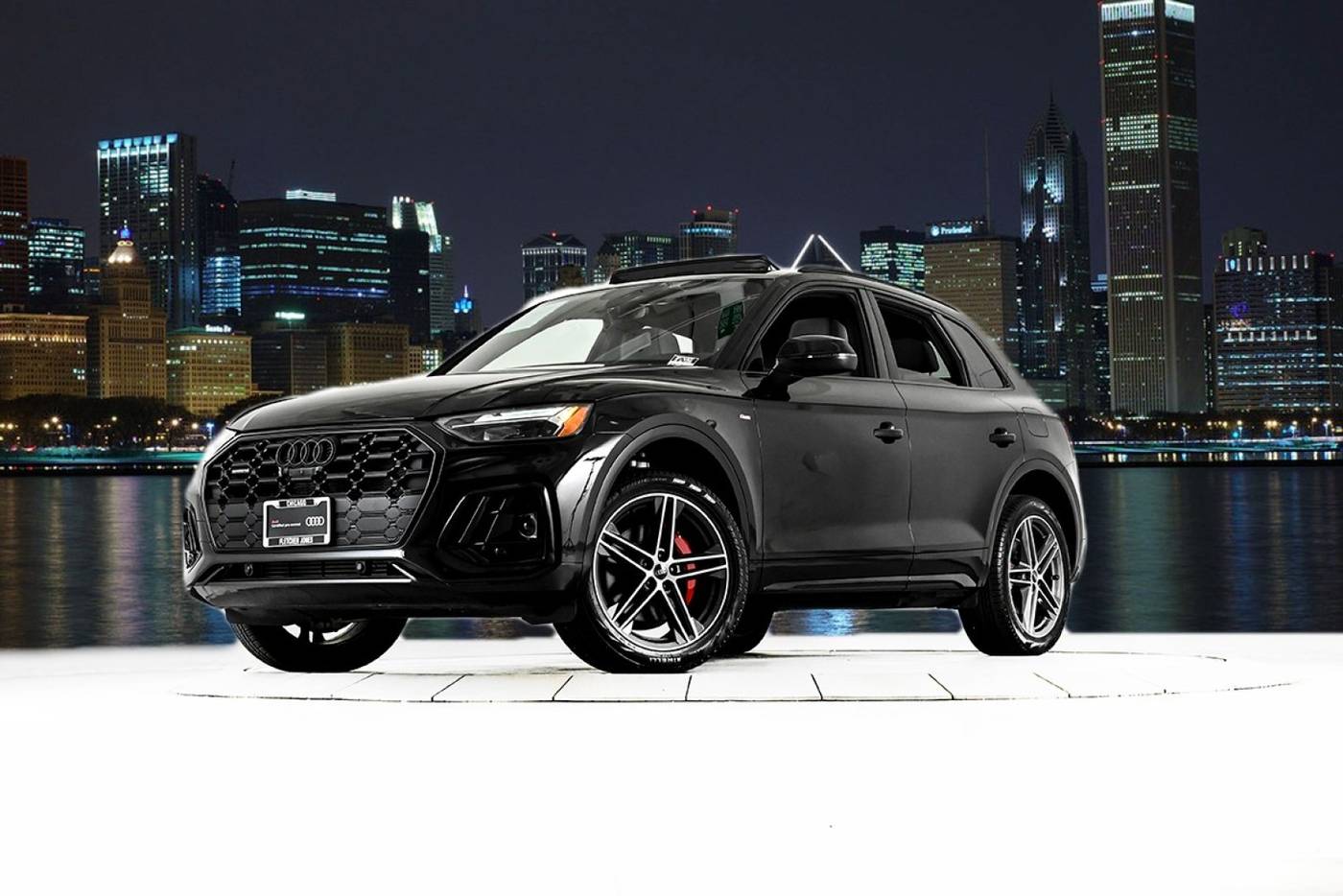 2024 Audi Q5 Plug-In Hybrid e Premium Plus — SUV — 4,522 mi — Chicago, IL