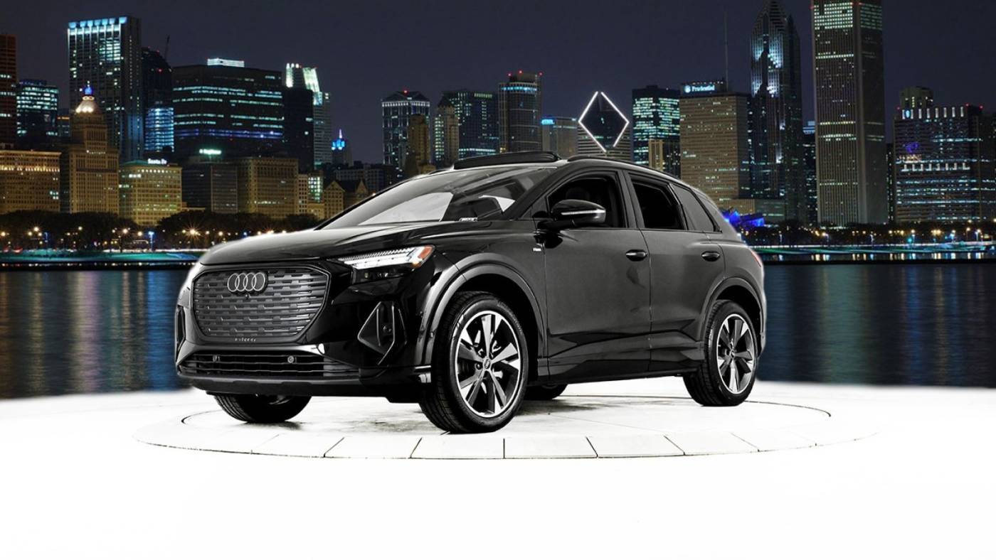 2024 Audi Q4 e-tron Prestige — SUV — 8,909 mi — Chicago, IL
