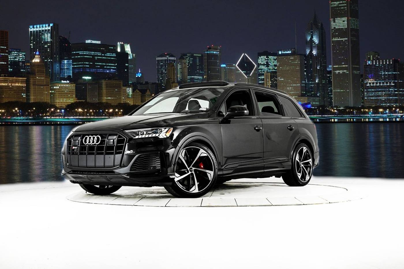 2024 Audi SQ7 Prestige — SUV — 4,825 mi — Chicago, IL
