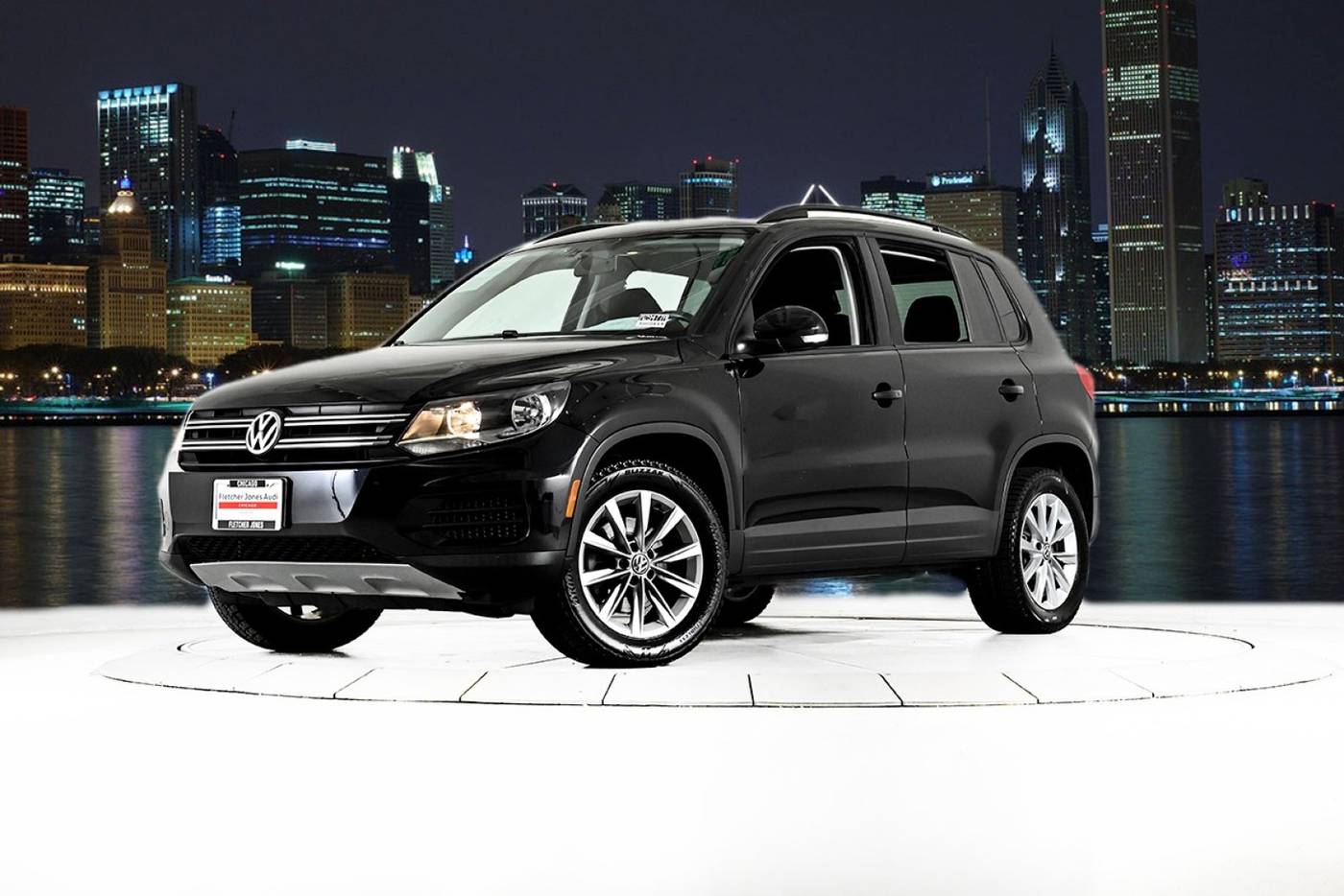 2018 Volkswagen Tiguan Limited S — SUV — 59,760 mi — Chicago, IL