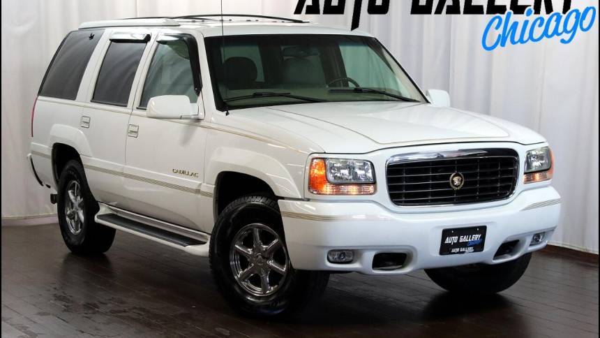 2000 Cadillac Escalade Base