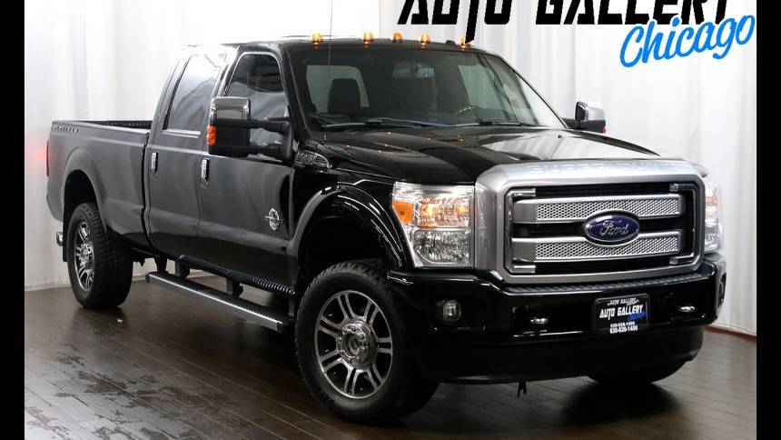 2016 Ford Super Duty F-350 Platinum — Pickup Truck — 133,098 mi — Addison, IL