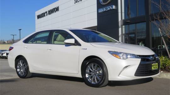 2015 Toyota Camry Hybrid XLE — Sedan — 31,992 mi — Renton, WA