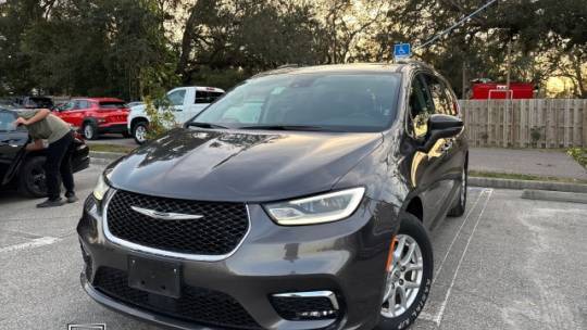 2022 Chrysler Pacifica Touring L — Minivan — 62,461 mi — Seffner, FL
