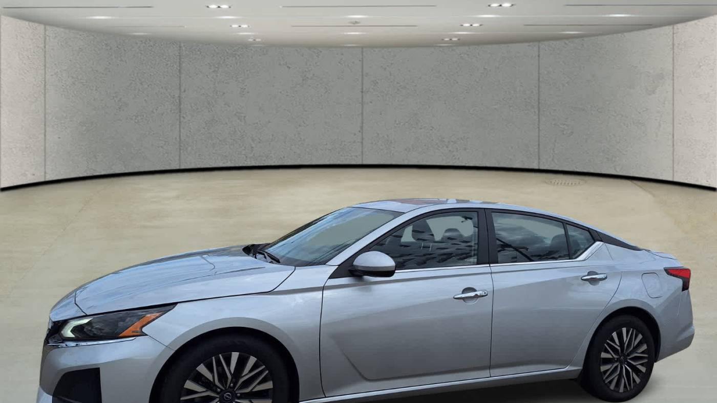 2023 Nissan Altima SV — Sedan — 51,765 mi — Metairie, LA