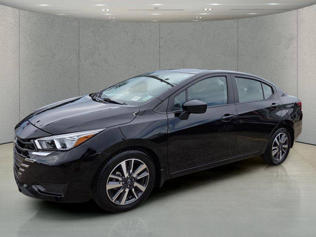 2024 Nissan Versa SV