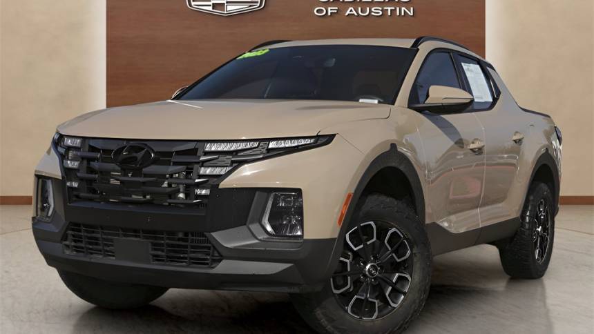 2023 Hyundai Santa Cruz SEL Premium — Pickup Truck — 8,100 mi — Austin, TX