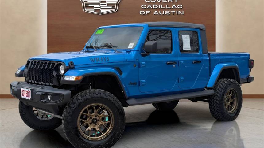 2022 Jeep Gladiator Willys — Pickup Truck — 23,200 mi — Austin, TX