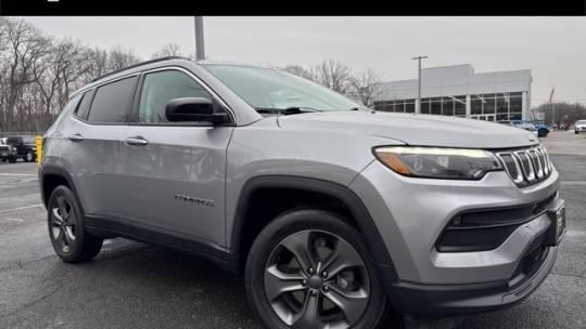 2022 Jeep Compass Latitude Lux — SUV — 9,330 mi — Paramus, NJ