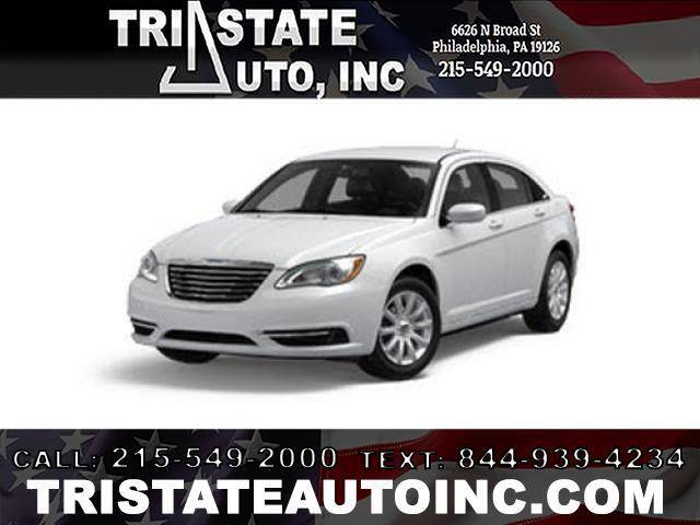 2013 Chrysler 200 Touring — Sedan — 159,415 mi — Philadelphia, PA