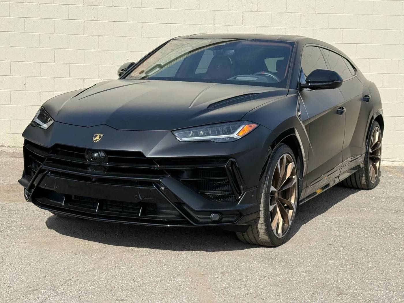 2023 Lamborghini Urus S