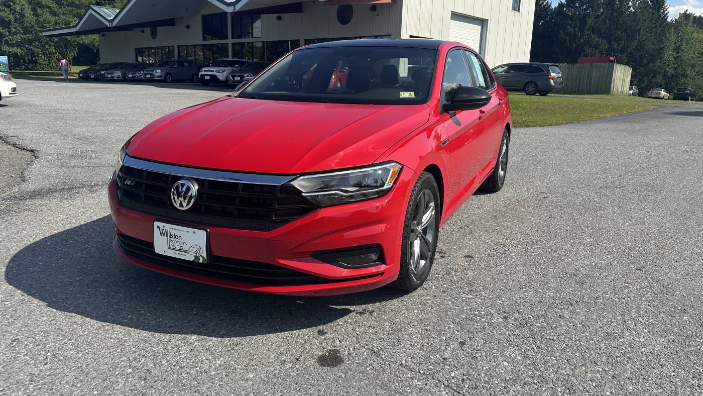 2021 Volkswagen Jetta R-Line — Sedan — 38,688 mi — South Burlington, VT