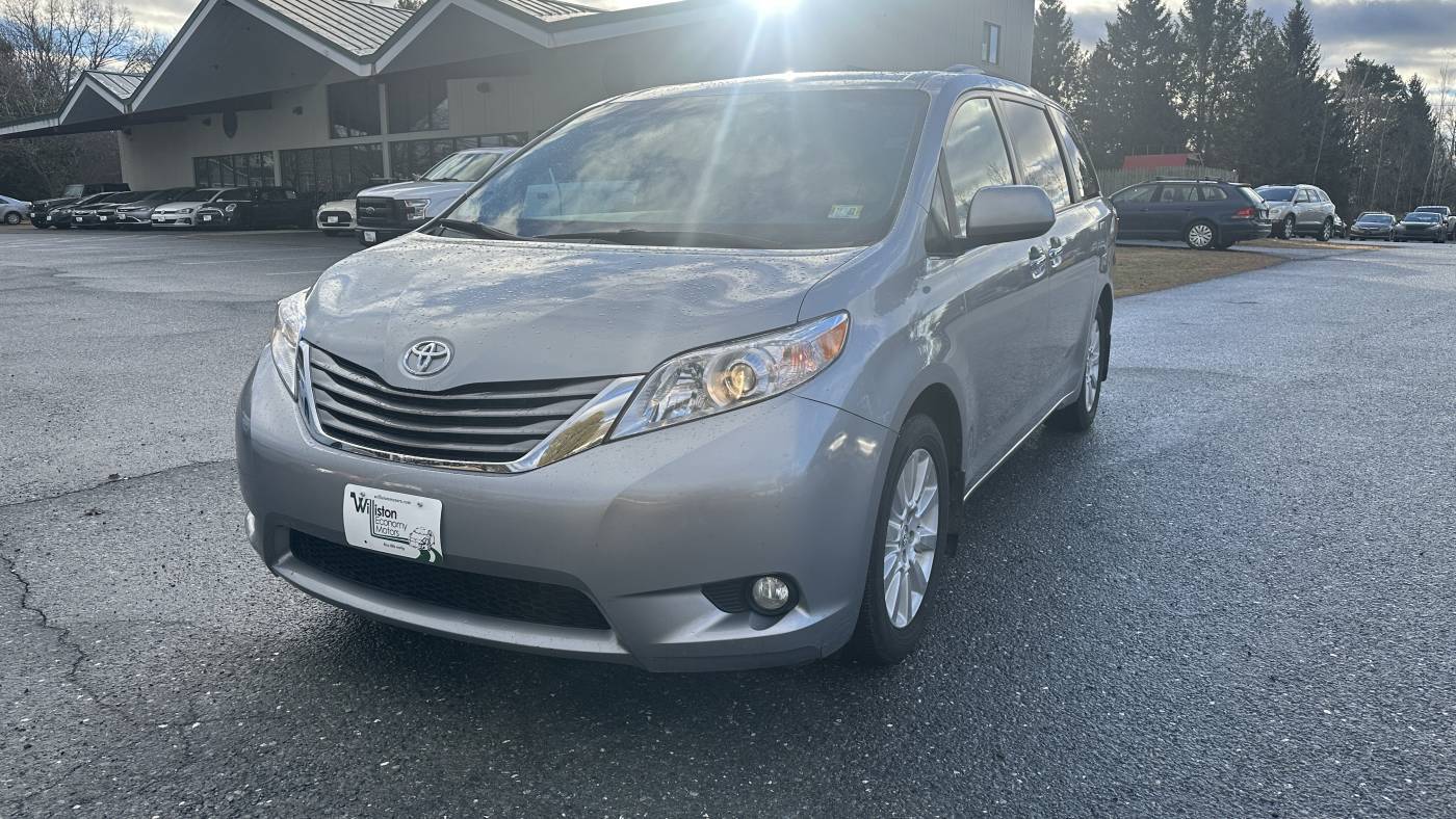 2015 Toyota Sienna XLE — Minivan — 116,738 mi — South Burlington, VT